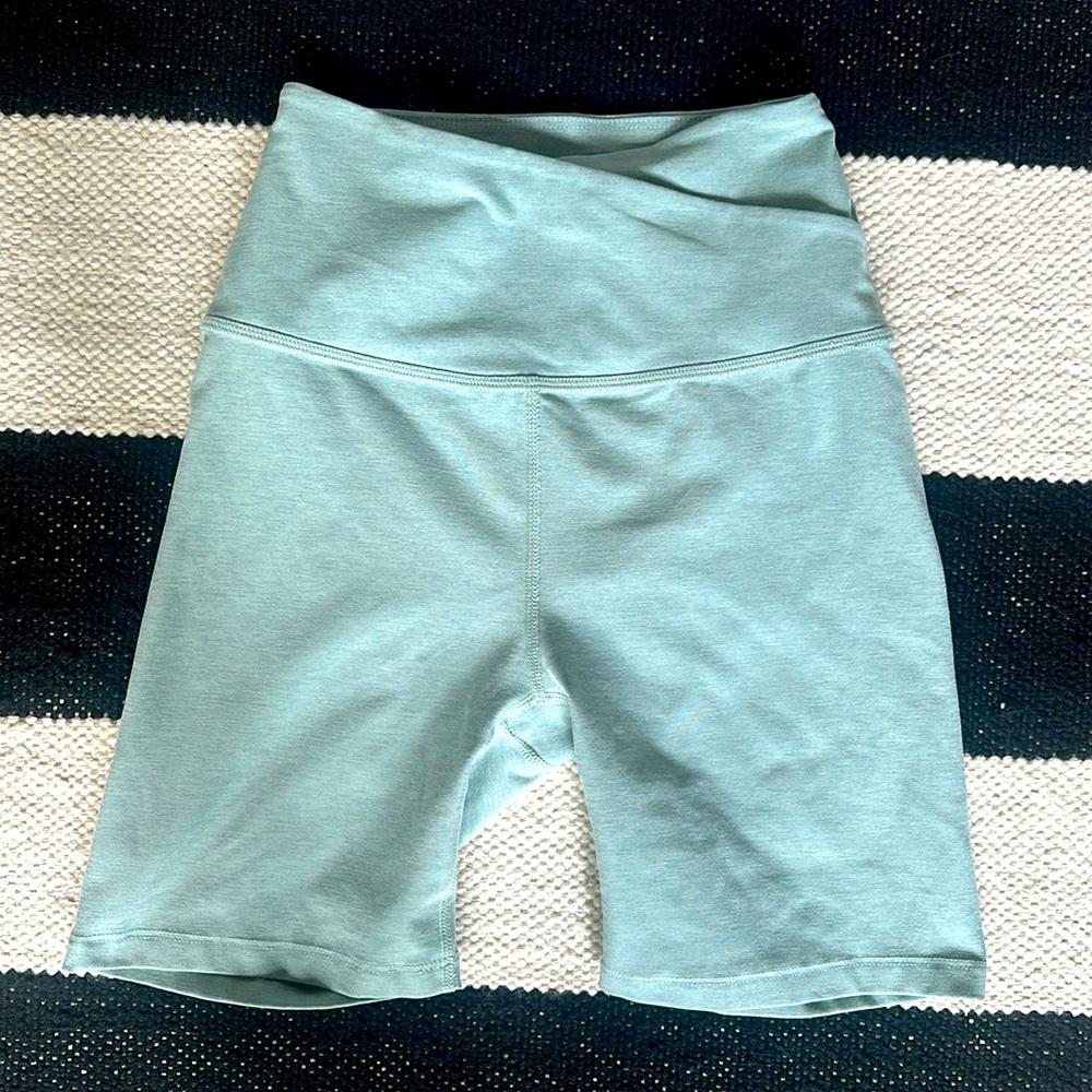 Beyond Yoga Cross Waist Spandex Bike Athletic Shorts